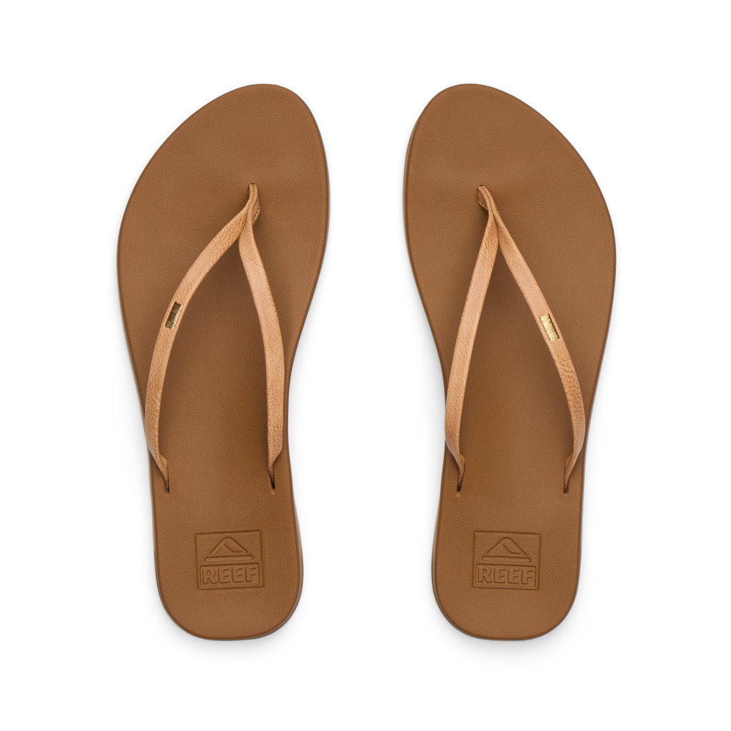 Top view of Cushion Slim women's tan sandals with soft-rebound cushioning and anatomical arch support for beach comfort.