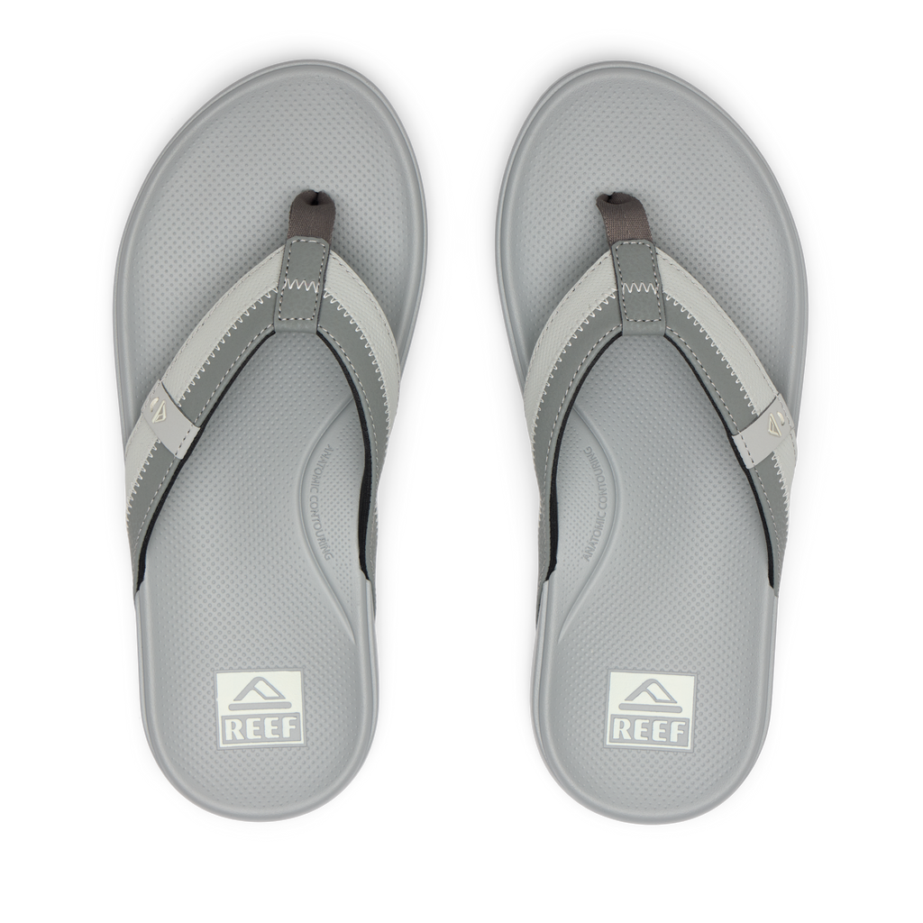 Top view of grey Cushion Phantom 2.0 men's sandals featuring anatomical arch support and soft cushioning for beach comfort.