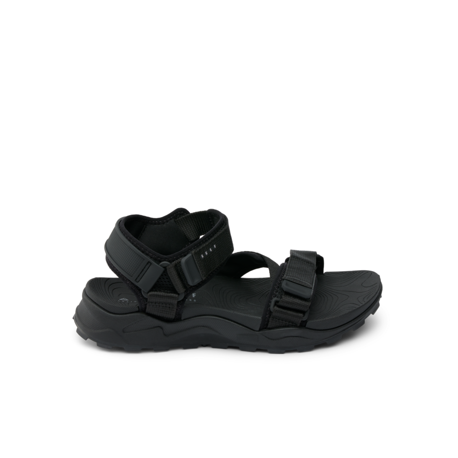 Cross-Shore - Black - Right Side View