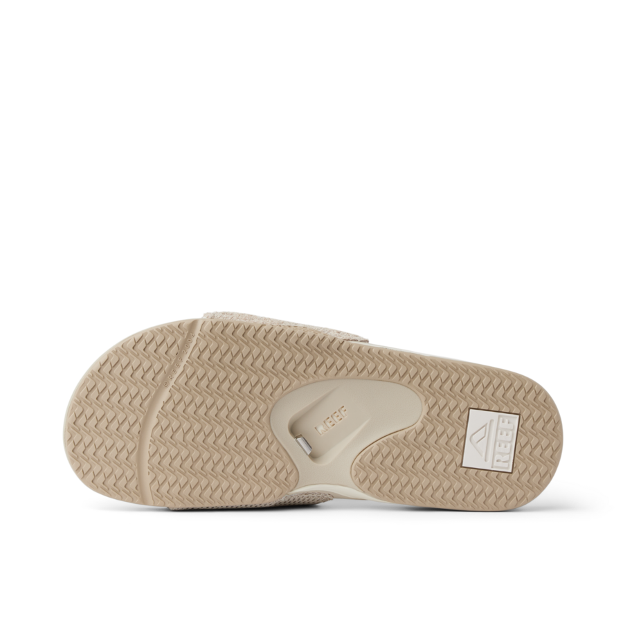 Fanning Slide - Taupe Sun - Underside View