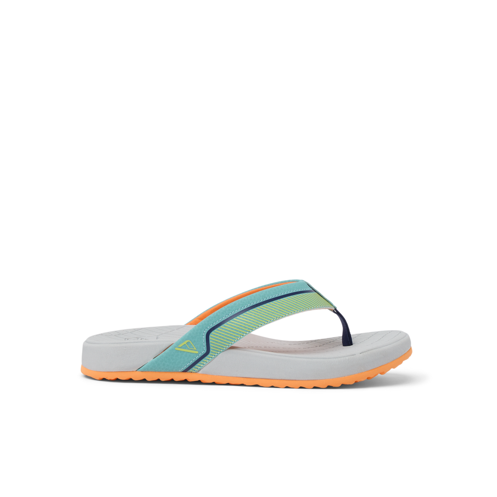 Kids Windswell boys flip flop facing left with cushioned arch support and water-friendly sole in tropical grey and orange colors