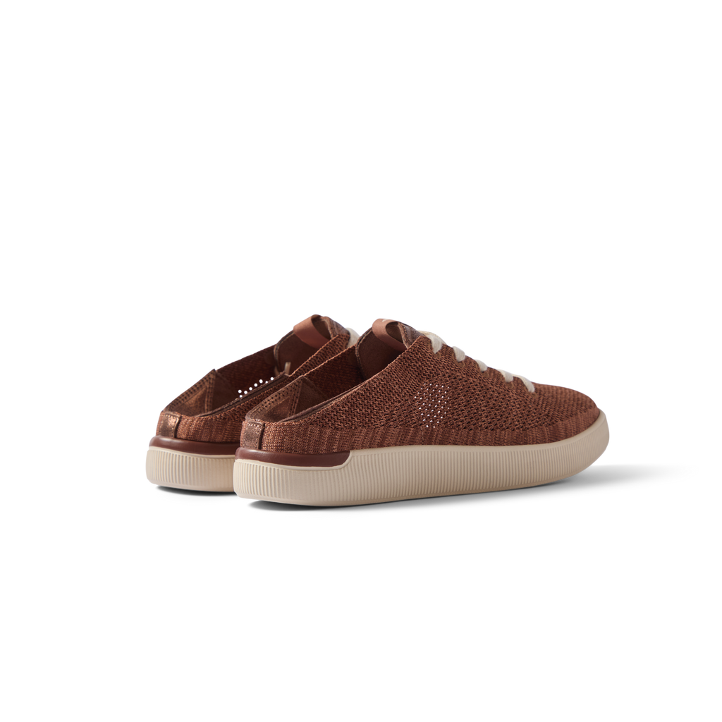 Reef Neptune women's brown shoes facing back right, showing heel with cushioned sole, surf-inspired comfort and support.