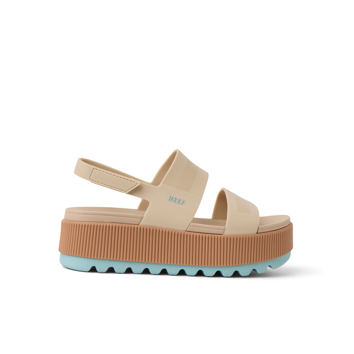 Water Vista Higher women's sandal facing right, beach-inspired platform with soft cushioning and arch support.