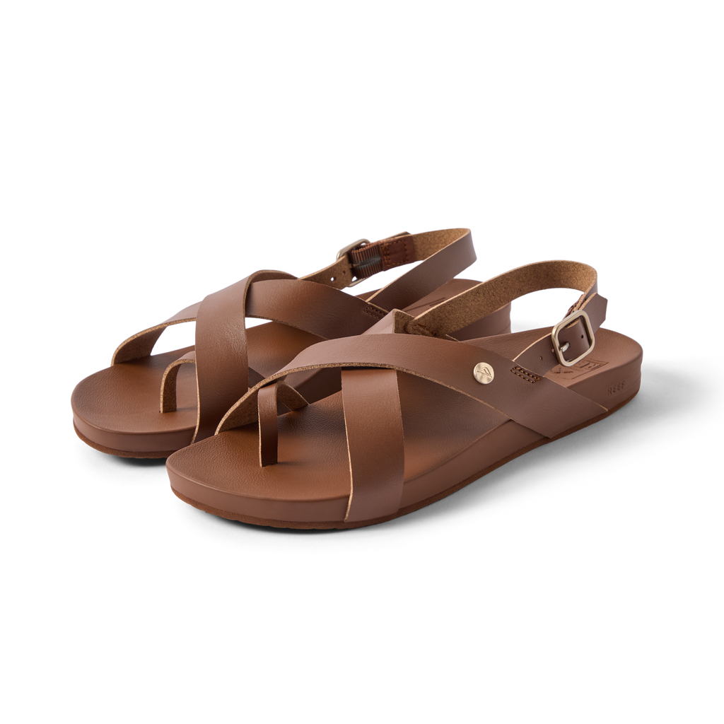Vista Malia women's brown sandals facing right, close-up on soft-rebound cushioned footbed and adjustable strap buckle.