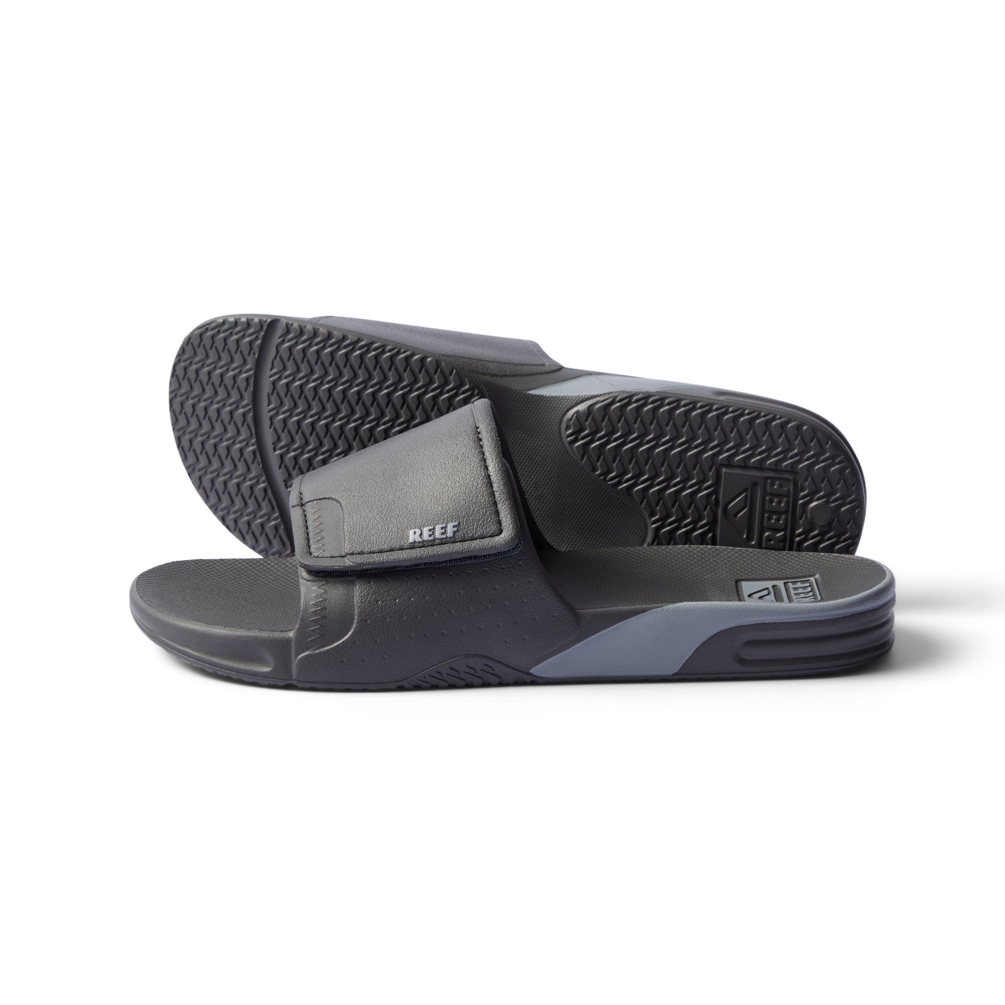 Fanning Slide H2O men's grey slide sandals facing right with soft-rebound cushioning and arch support close-up