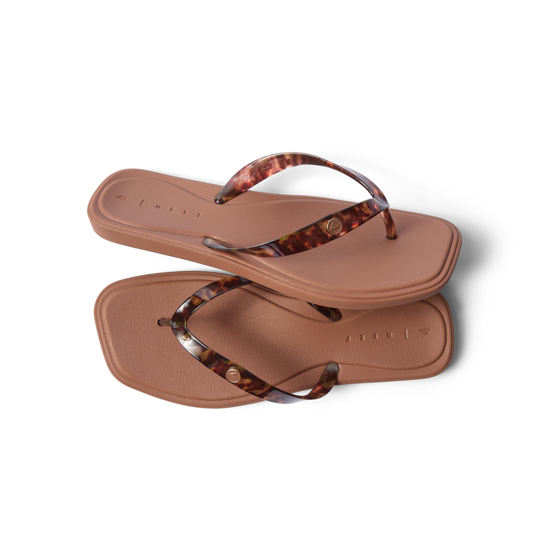Solaye women's flip flops with tortoise shell straps, top view showing cushioned footbed and anatomical arch support.