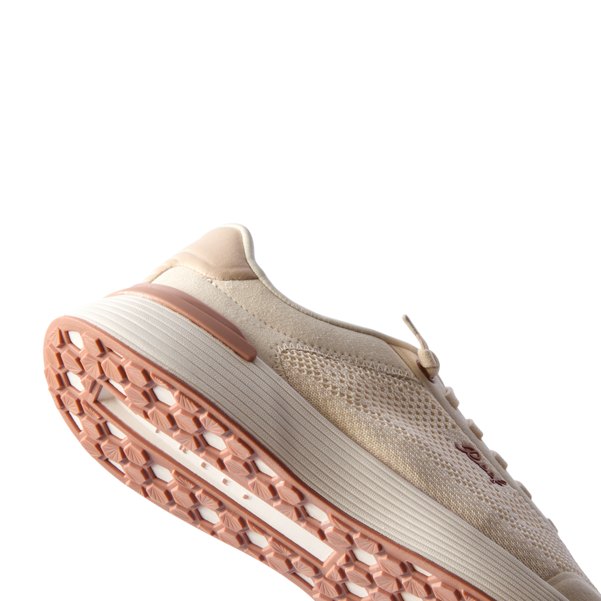 Shoreline Palisades sneaker facing left, close-up of outsole and side with soft cushioning and arch support design.
