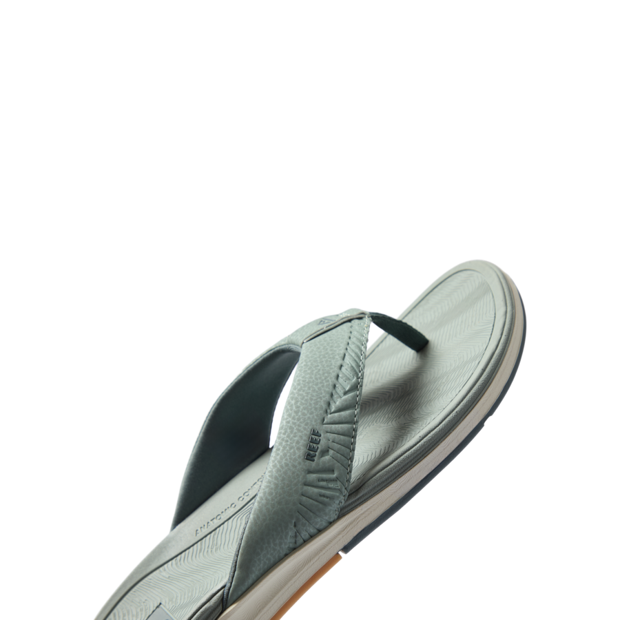 Offshore men's sandal facing right, close-up of the upper and footbed with soft-rebound cushioning and arch support.