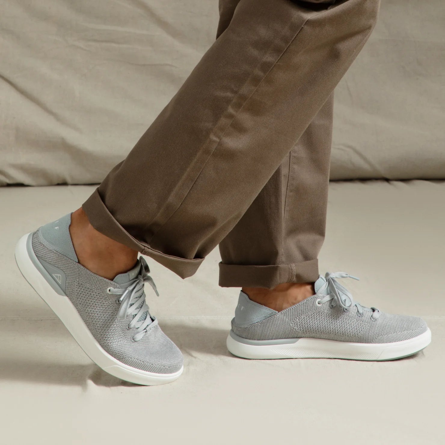 Neptune HT facing left, men's grey sneaker with REEFlex cushioning, anatomical arch support, and breathable mesh upper.