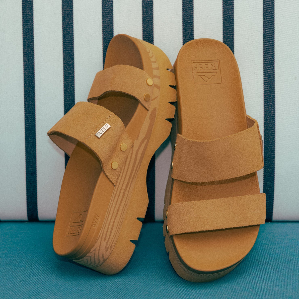 Vista Higher Cleo women's sandals facing left, with close-up on top and side views, featuring soft-rebound cushioning and arch support.