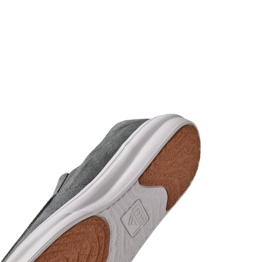 Pacific men's shoe in smoke grey showing sole and side profile, designed for beach comfort with arch support and cushioning.