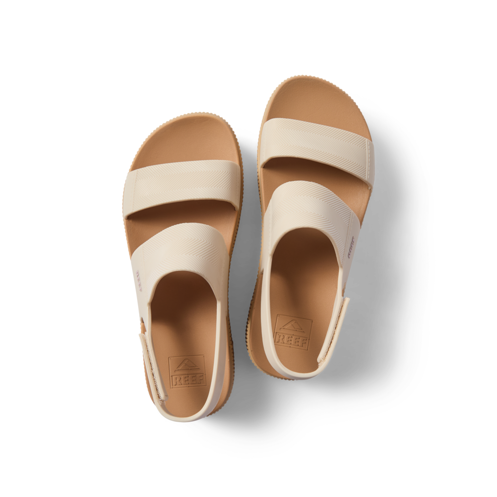 Top view of water-friendly Water Vista Higher women's sandals in pale mauve, facing upward for beach comfort and support.